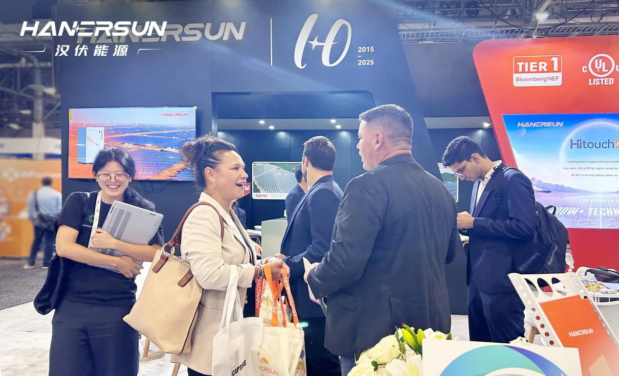 RE+ 2025|汉伏能源新一代智能组件HITOUCH S+拉城发布,持续赋能北美光伏市场